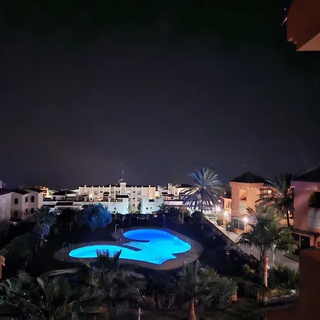 6 Penthouse With Stunning Views *